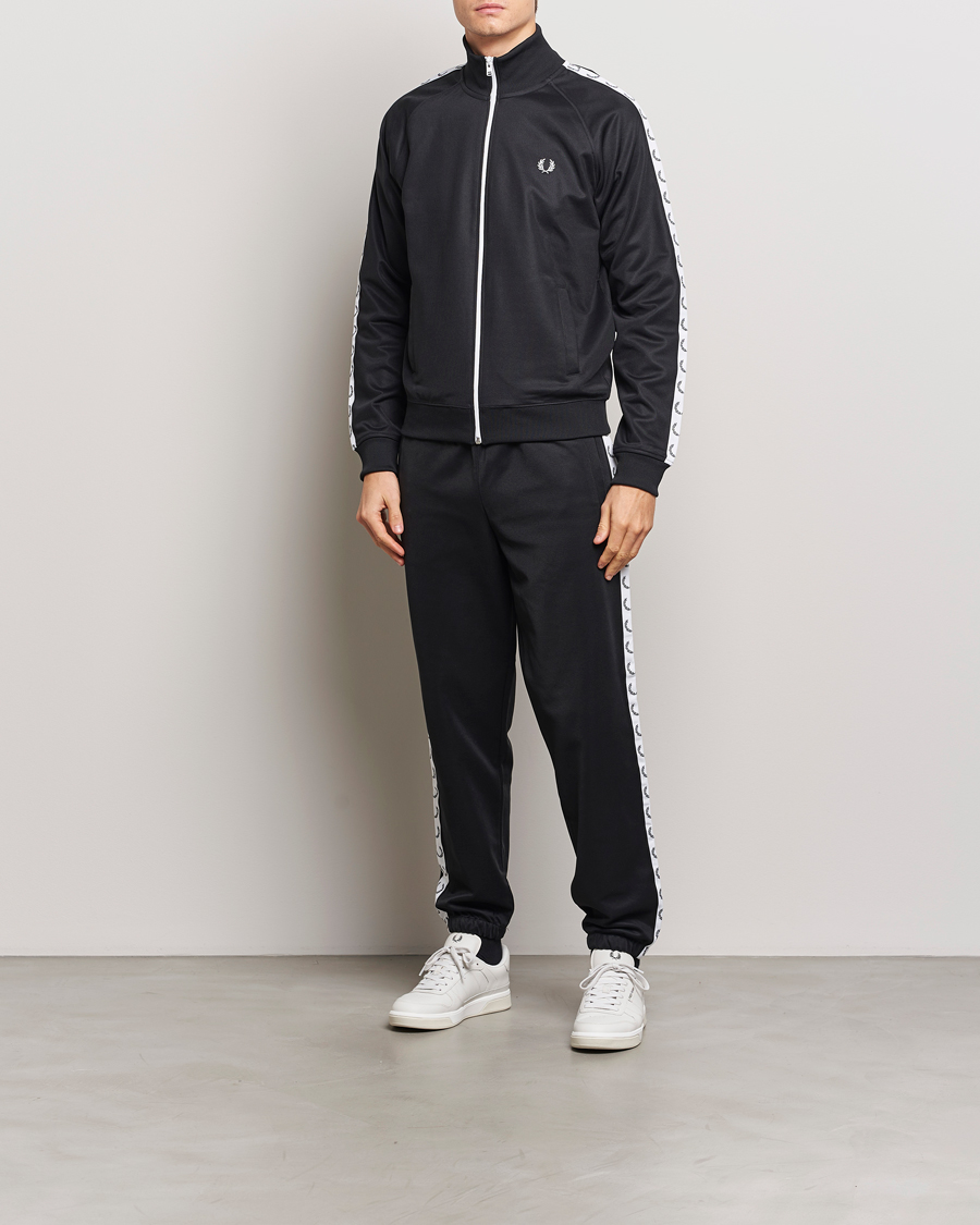 Hombres | Pantalones | Fred Perry | Taped Track Pants Black