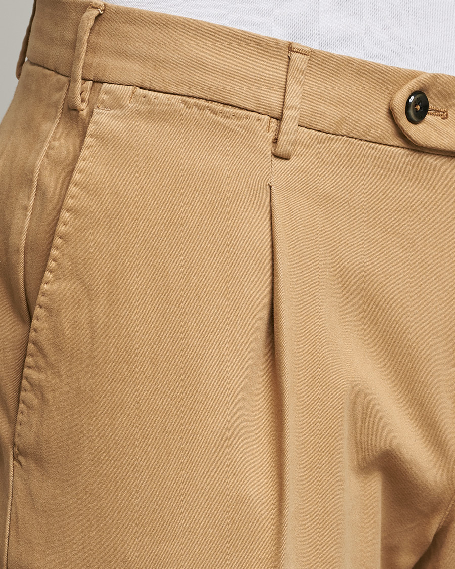 Hombres | Pantalones | PT01 | Slim Fit Pleated Cotton Stretch Chinos Khaki