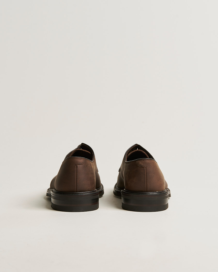 Hombres | Loake 1880 Ampleforth Oiled Nubuck Toe-Cap Derby Brown | Loake 1880 | Ampleforth Oiled Nubuck Toe-Cap Derby Brown