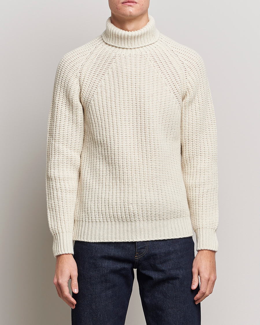 Hombres | Jerséis y prendas de punto | Drake's | Lambswool Heavy Submariner Roll Neck White