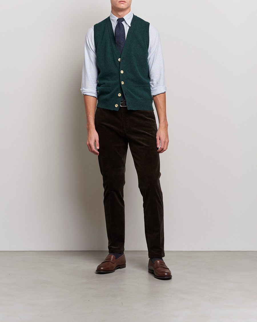 Hombres | Jerséis y prendas de punto | Drake's | Lambswool Vest Cardigan Green