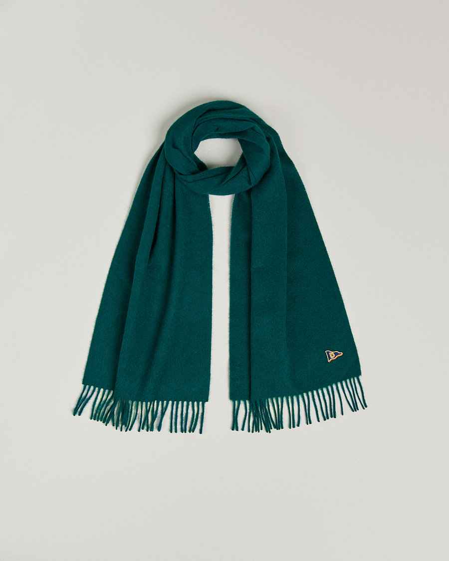 Hombres | Drake's Geelongora Tasselled Scarf Green | Drake's | Geelongora Tasselled Scarf Green