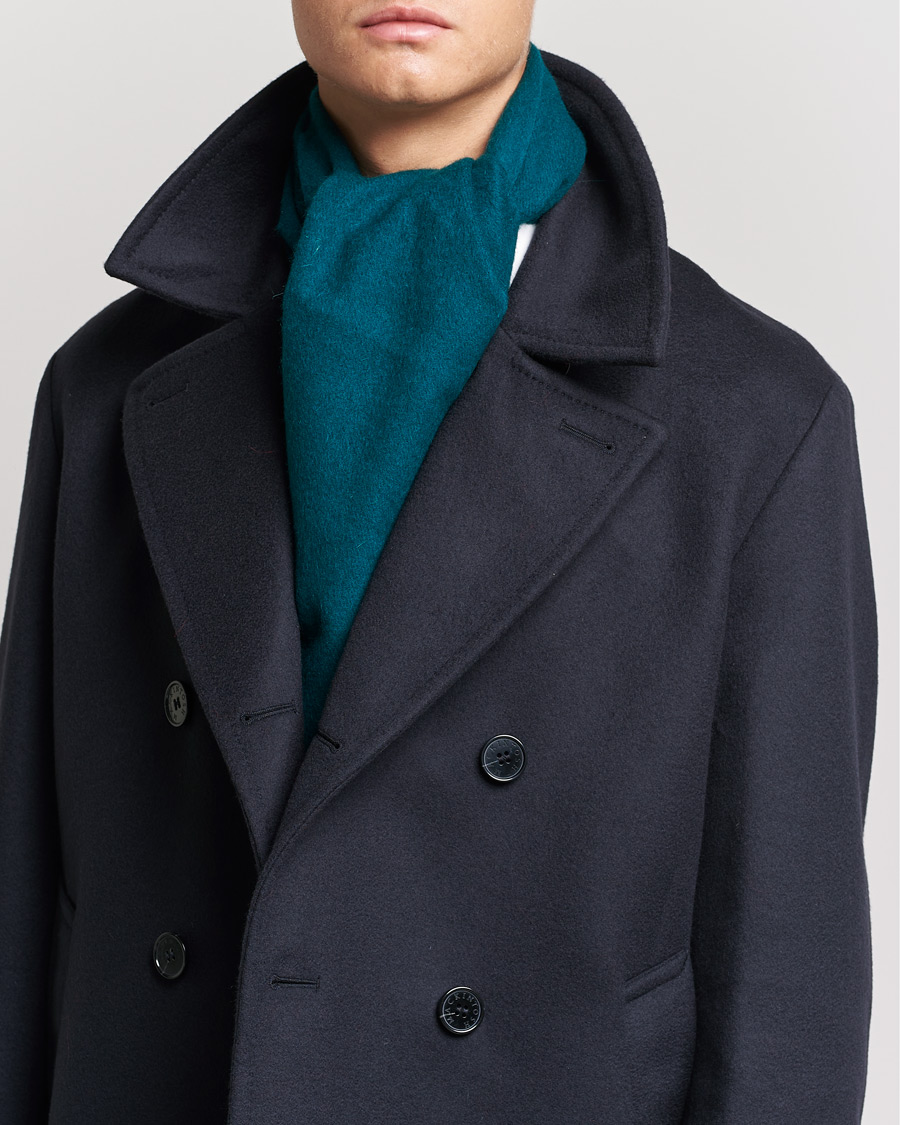 Hombres | Drake's Geelongora Tasselled Scarf Green | Drake's | Geelongora Tasselled Scarf Green
