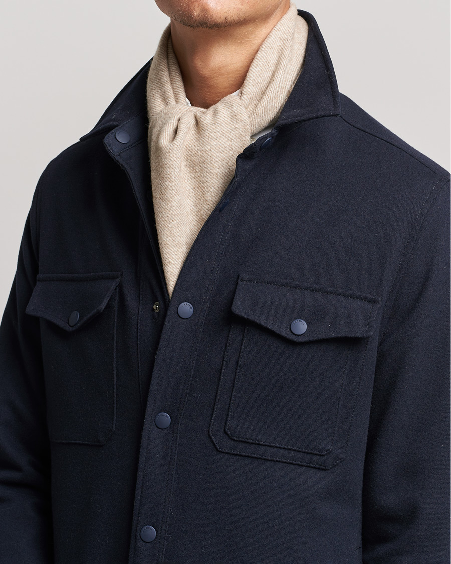 Hombres | Stenströms Herringbone Wool Scarf Beige | Stenströms | Herringbone Wool Scarf Beige