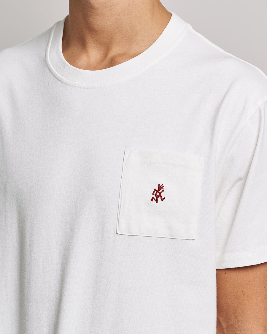Hombres | Camisetas | Gramicci | One Point Cotton Tee White