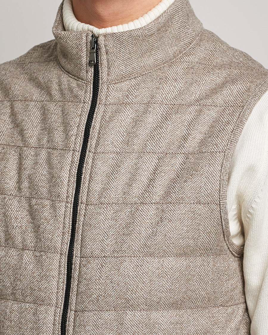 Hombres | Abrigos y chaquetas | Oscar Jacobson | Liner EVO Wool Herringbone Waistcoat Beige