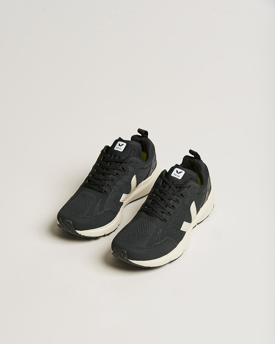 Hombres | Veja Running Condor 2 Mesh Running Sneaker Black Pierre | Veja Running | Condor 2 Mesh Running Sneaker Black Pierre