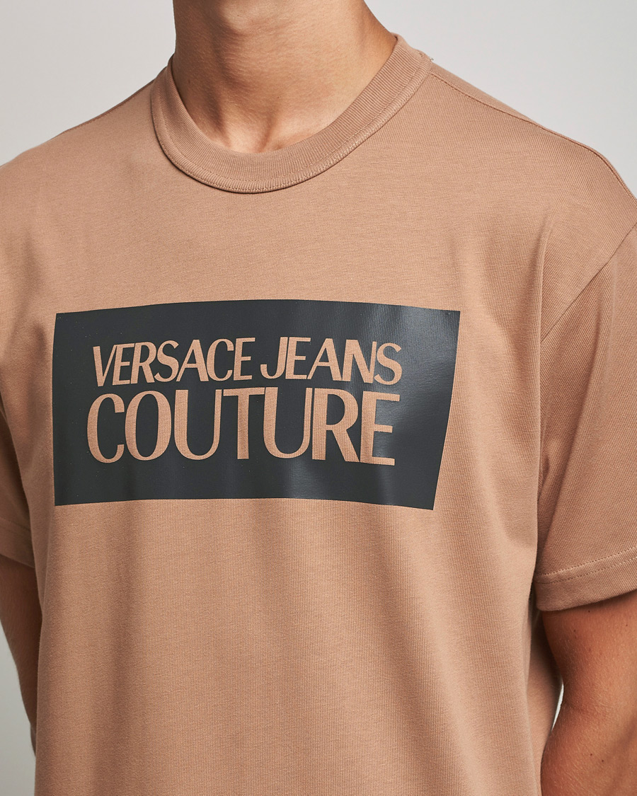 Hombres | Camisetas | Versace Jeans Couture | Reflective Logo T-Shirt Sand
