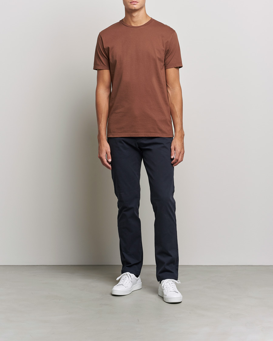 Hombres | Camisetas | Colorful Standard | Classic Organic T-Shirt Cinnamon Brown