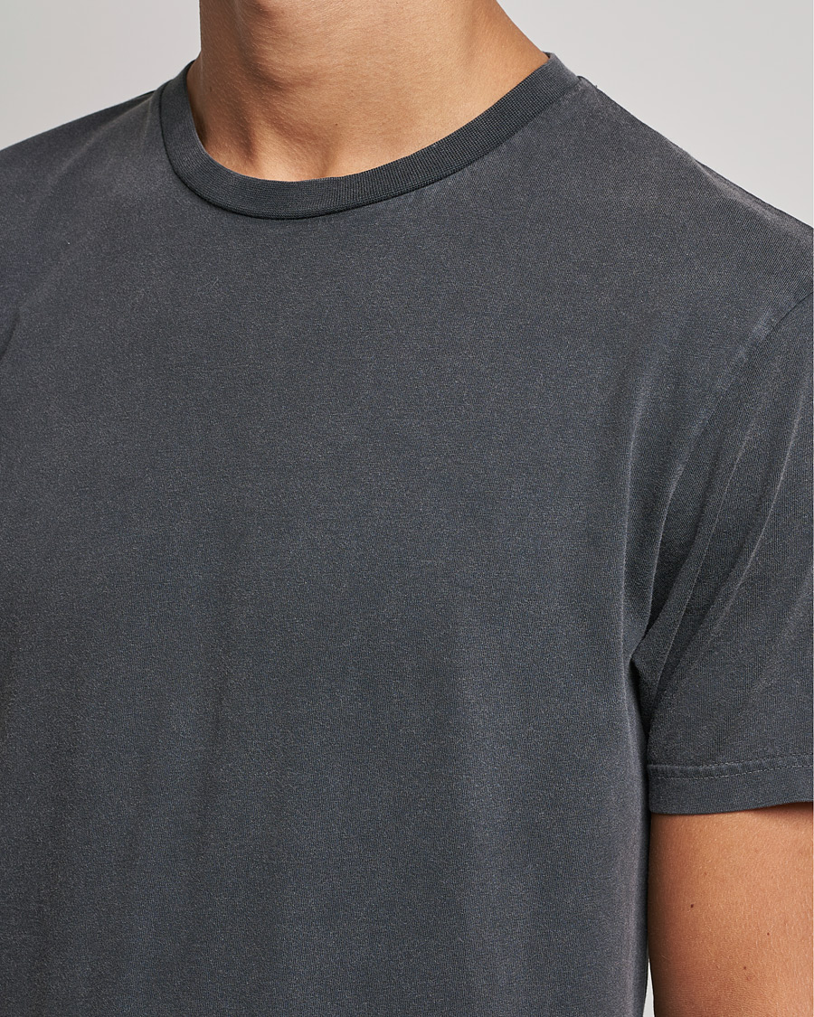 Hombres | Camisetas | Colorful Standard | Classic Organic T-Shirt Faded Black