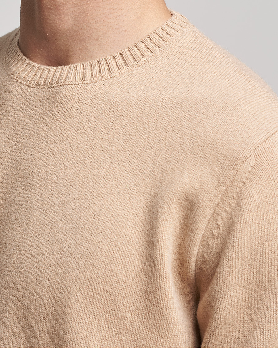 Hombres | Jerséis y prendas de punto | Colorful Standard | Classic Merino Wool Crew Neck Honey Beige