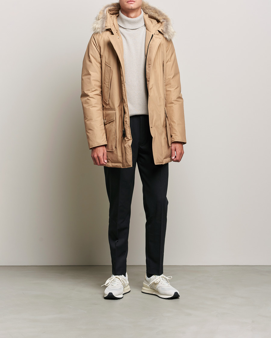 Hombres | Abrigos y chaquetas | Woolrich | Arctic Parka DF Gold Khaki
