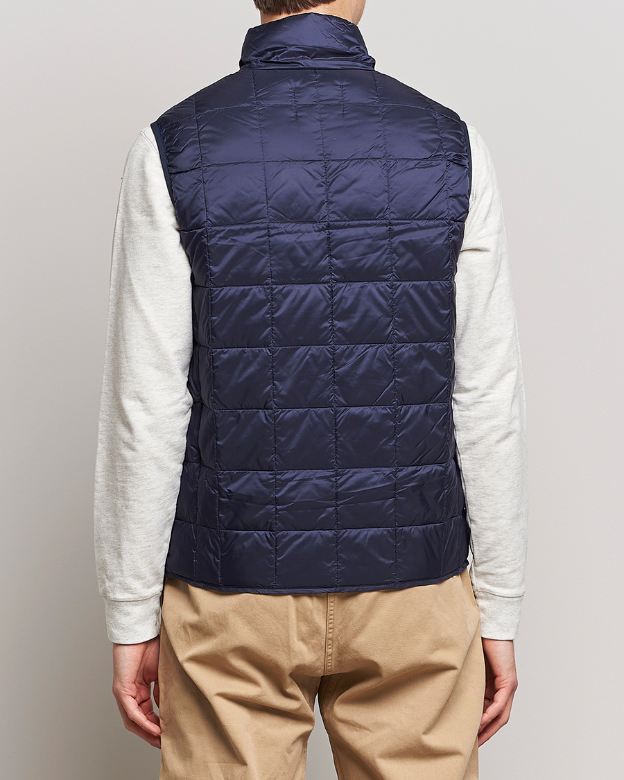 Hombres | Chalecos | TAION | High Neck Full Zip Lightweight Down Vest Navy
