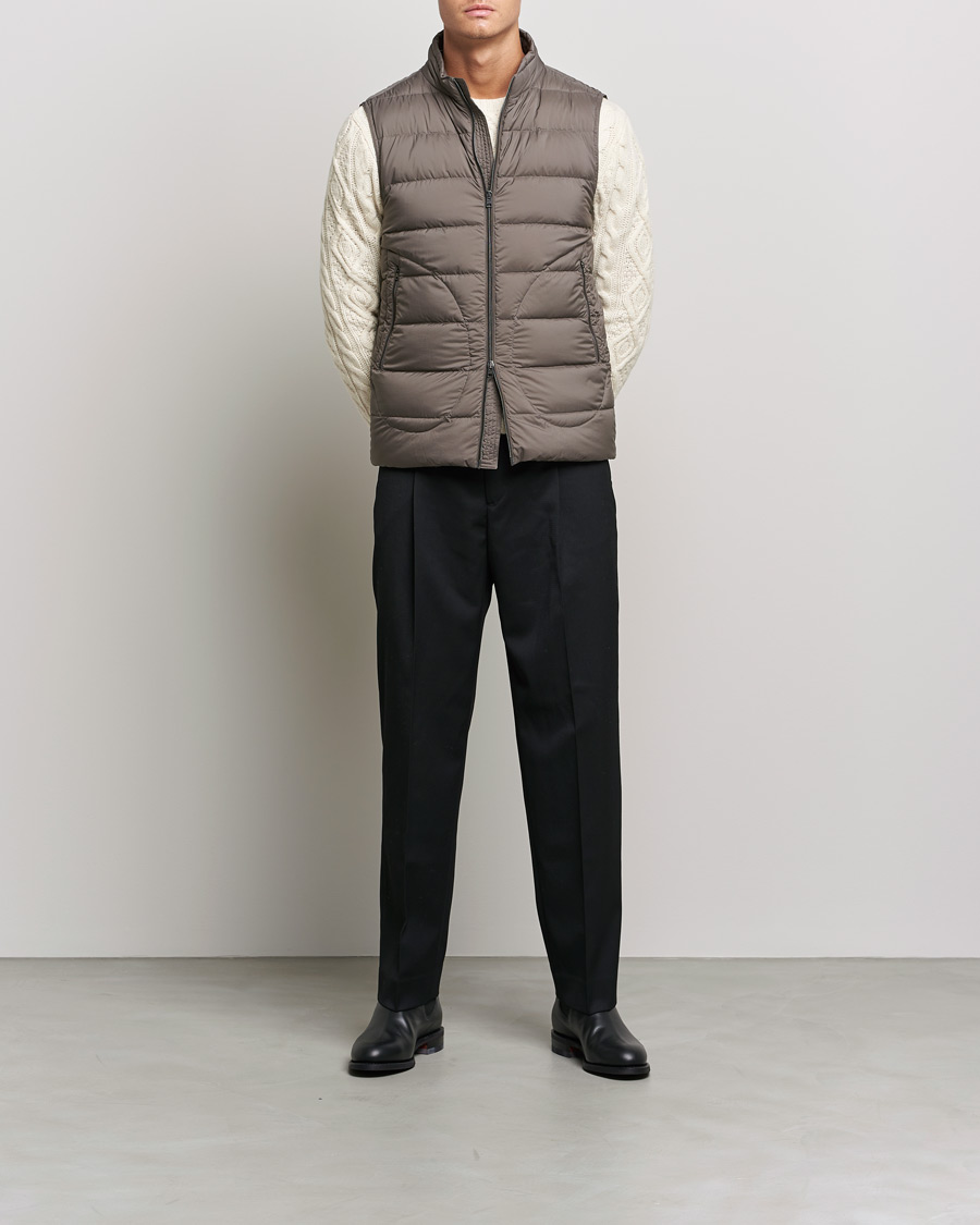 Hombres | Abrigos y chaquetas | Herno | Nuage Down Vest Taupe