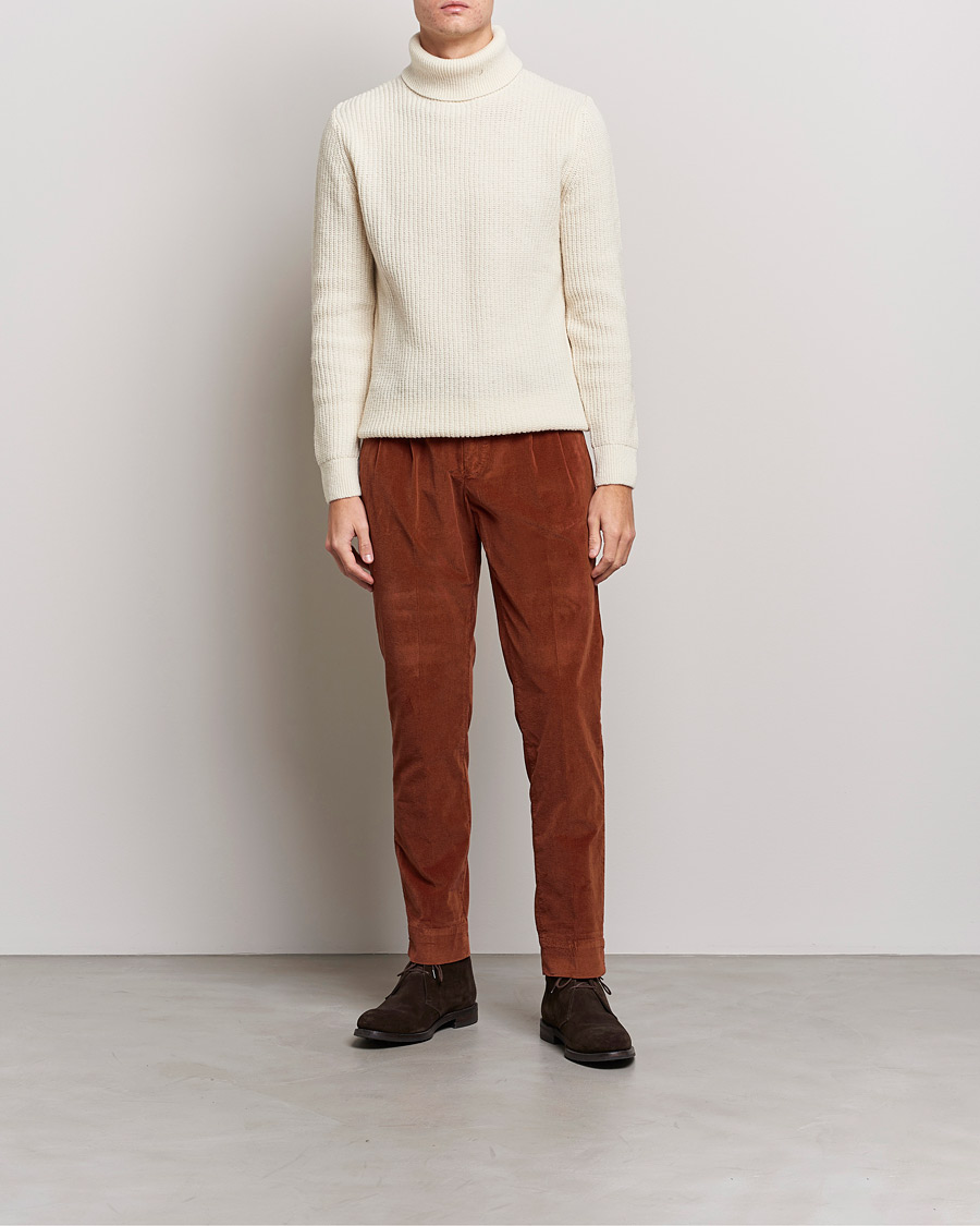 Hombres | Pantalones | Briglia 1949 | Easy Fit Corduroy Trousers Rust Red