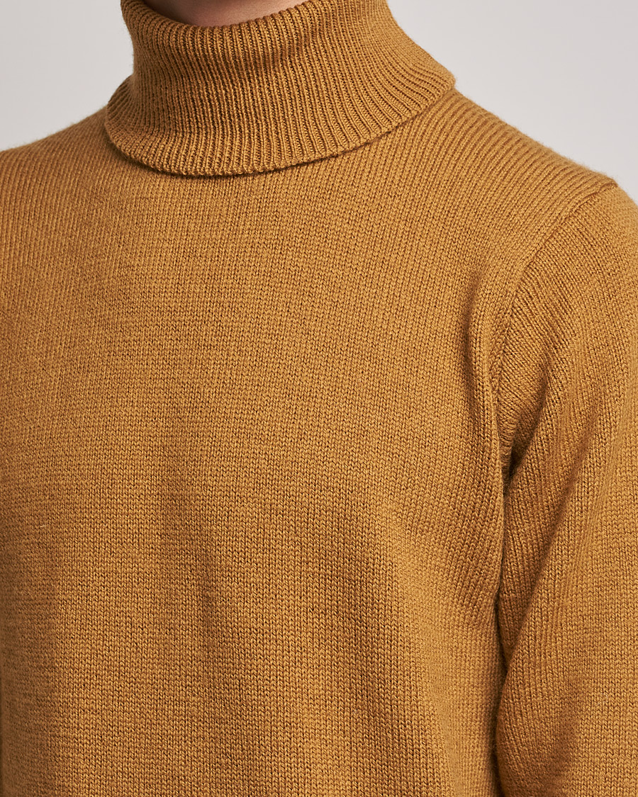 Hombres | Jerséis y prendas de punto | Peregrine | Maker´s Stitch Merino Polo Wheat