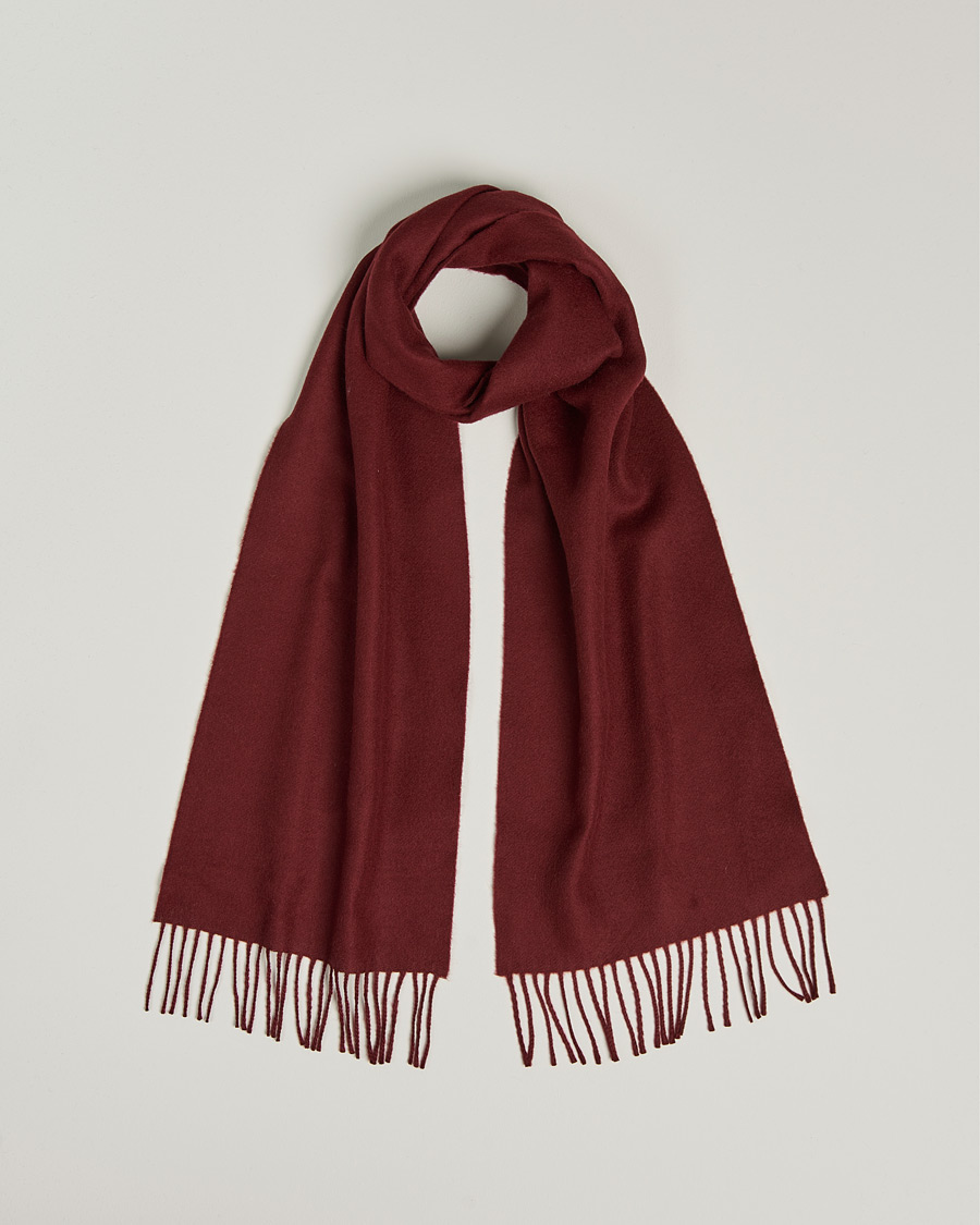 Hombres | Begg & Co Vier Lambswool/Cashmere Solid Scarf Wine | Begg & Co | Vier Lambswool/Cashmere Solid Scarf Wine