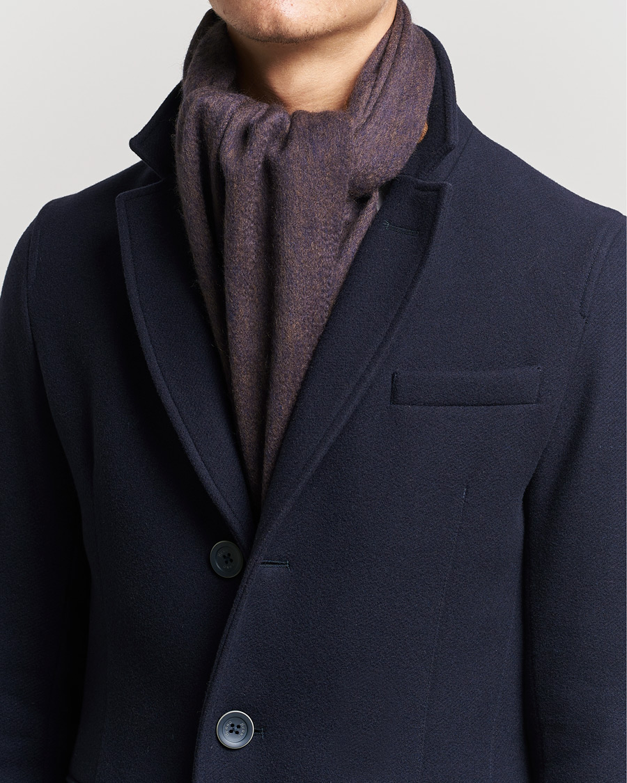 Hombres | Begg & Co Arran Reversible Cashmere Scarf Navy/Vicuna | Begg & Co | Arran Reversible Cashmere Scarf Navy/Vicuna