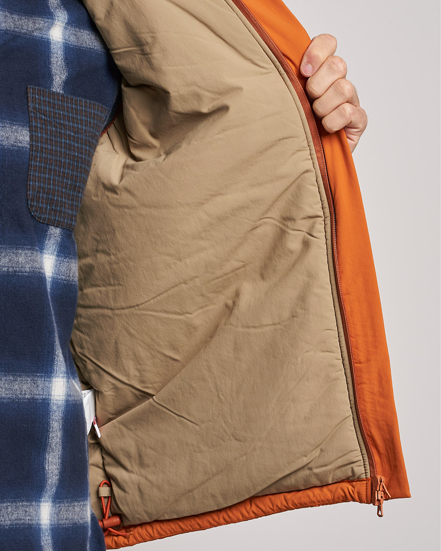 Hombres | Abrigos y chaquetas | BEAMS PLUS | MIL Puffer Vest Orange