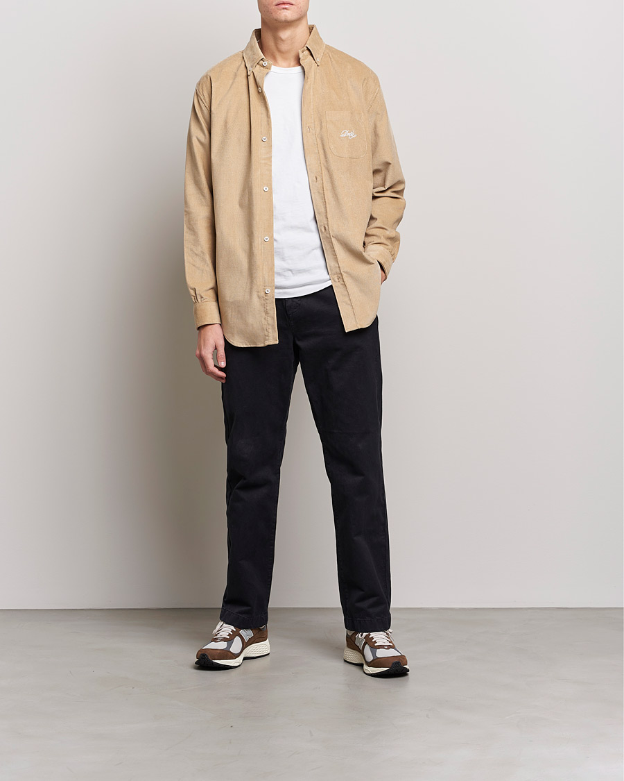 Hombres | Camisas | Drôle de Monsieur | Corduroy Oversize Shirt Beige