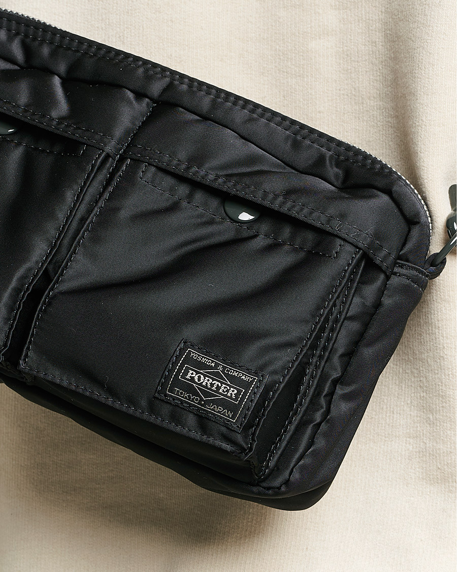 Hombres | Porter-Yoshida & Co. Tanker Small Shoulder Bag Black | Porter-Yoshida & Co. | Tanker Small Shoulder Bag Black