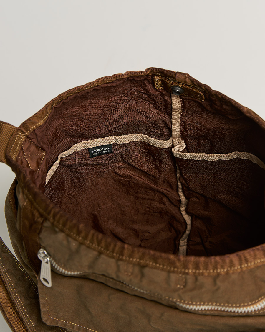 Hombres | Porter-Yoshida & Co. Crag Shoulder Bag Coyote | Porter-Yoshida & Co. | Crag Shoulder Bag Coyote