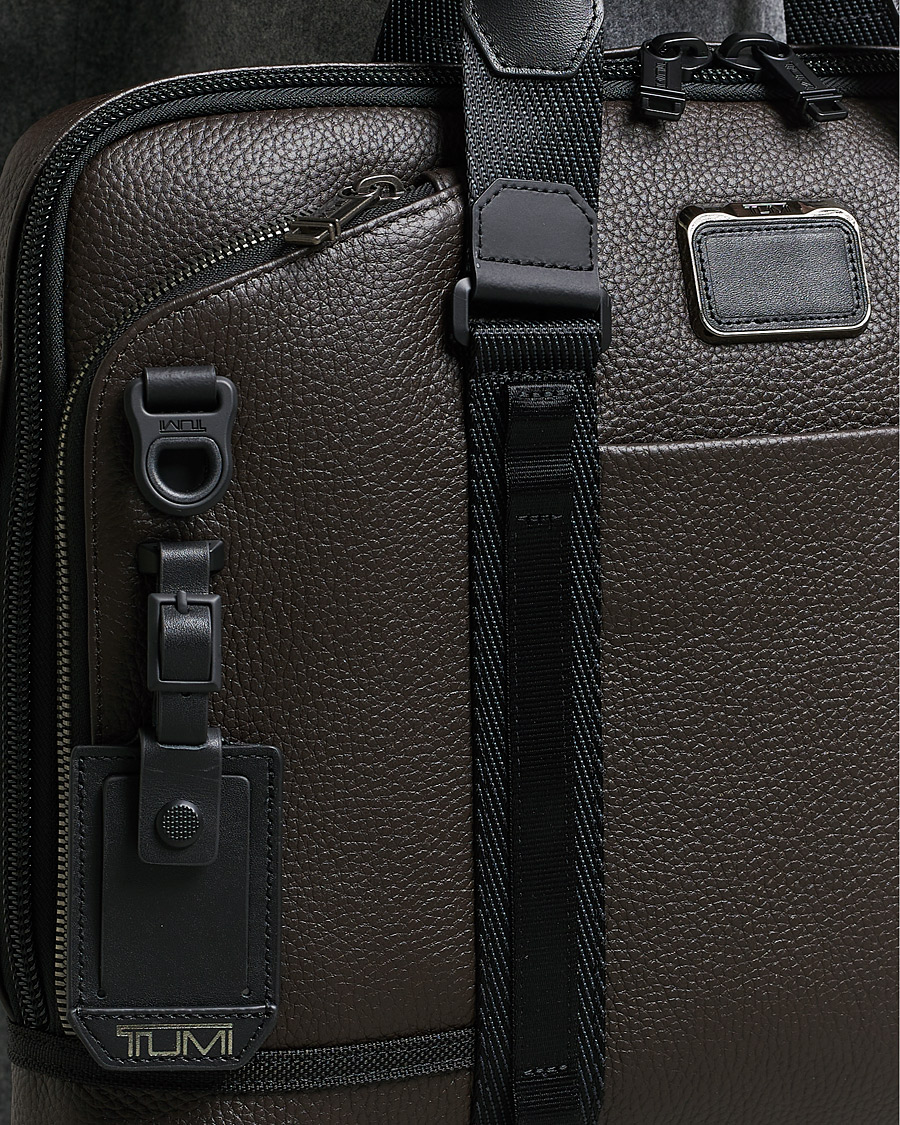 Hombres | TUMI Alpha Bravo Acadamy Leather Brief Dark Brown | TUMI | Alpha Bravo Acadamy Leather Brief Dark Brown