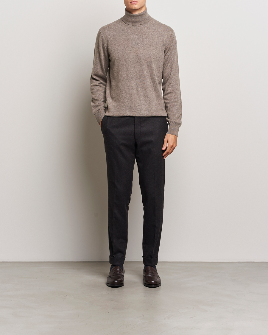 Hombres | Jerséis y prendas de punto | Piacenza Cashmere | Cashmere Rollneck Sweater Brown