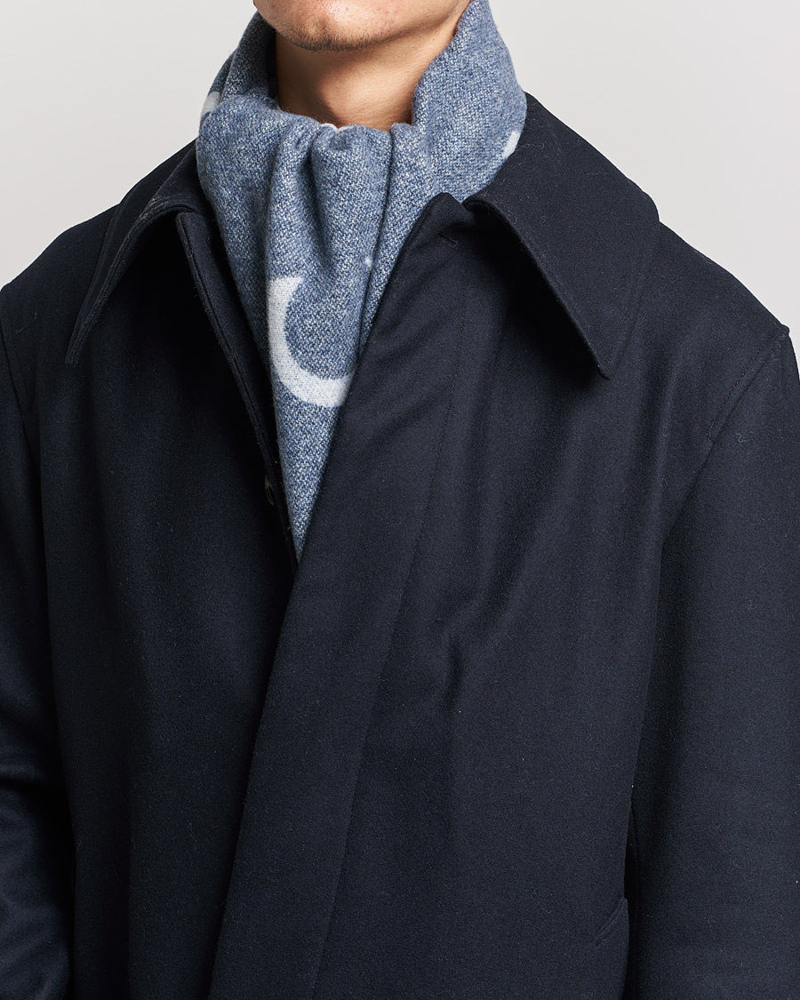 Hombres | Mackintosh Edinburg Wool Scarf Blue | Mackintosh | Edinburg Wool Scarf Blue