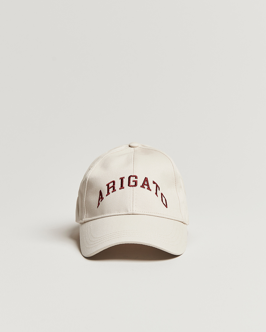 Hombres | Axel Arigato College Arigato Cap Pale Beige | Axel Arigato | College Arigato Cap Pale Beige