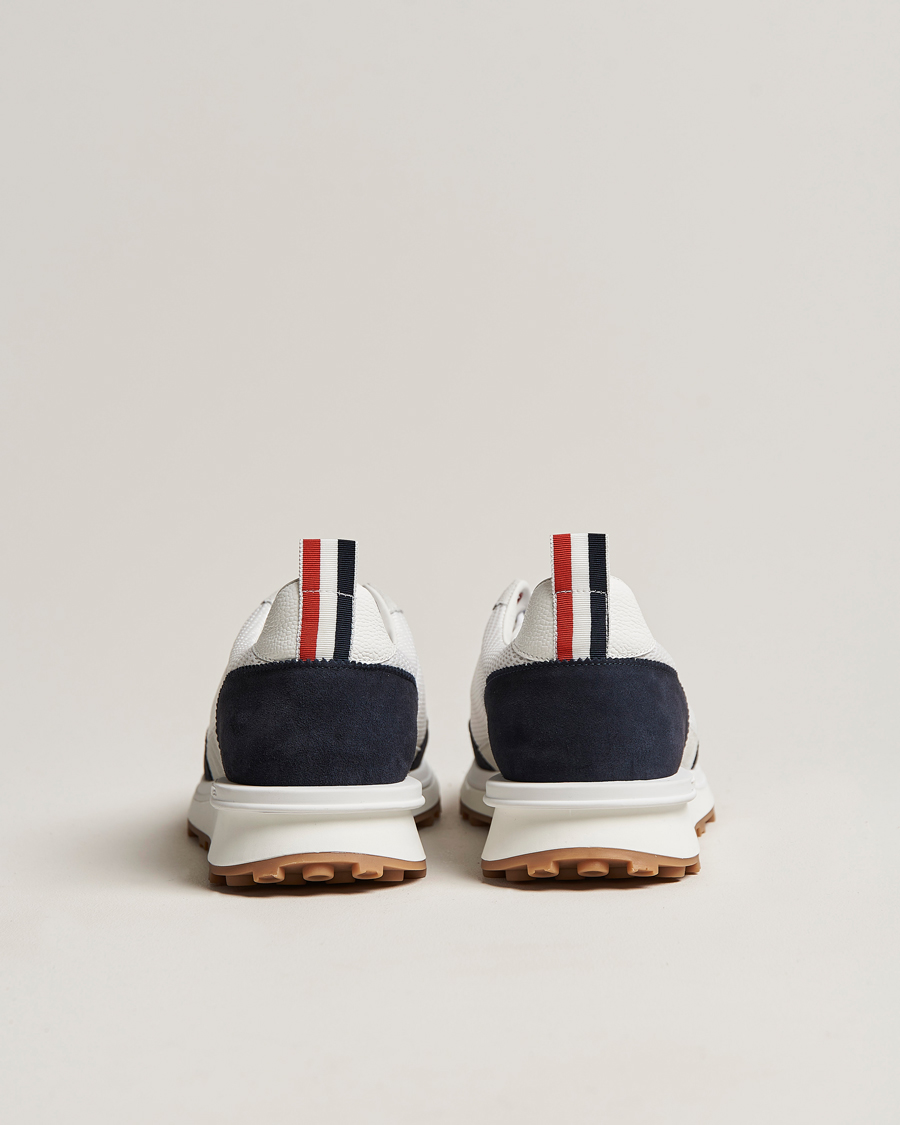 Hombres | Thom Browne Tech Runner White/Navy Suede | Thom Browne | Tech Runner White/Navy Suede