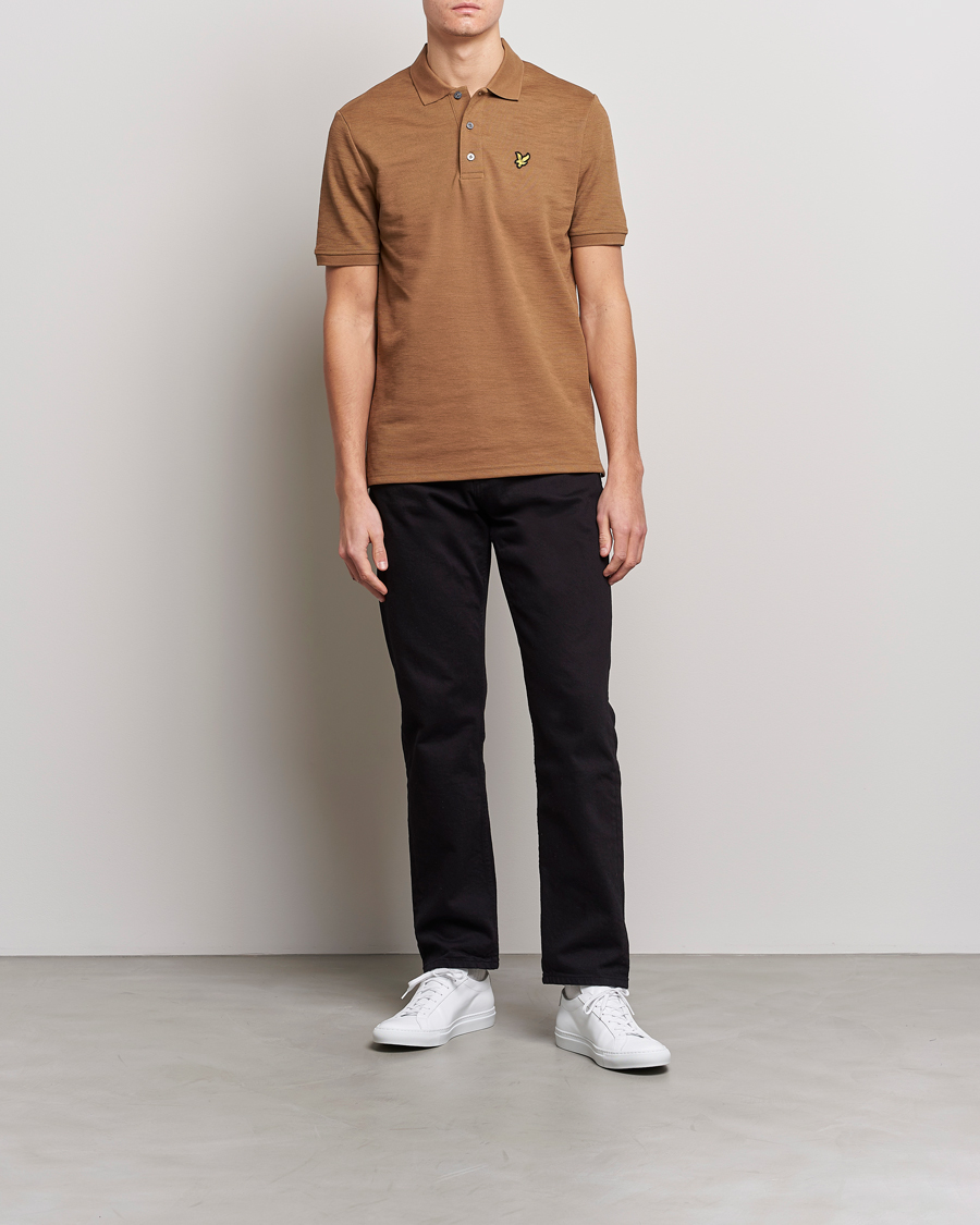Hombres | Polos | Lyle & Scott | Chunky Slub Pique Polo Camel Bronze
