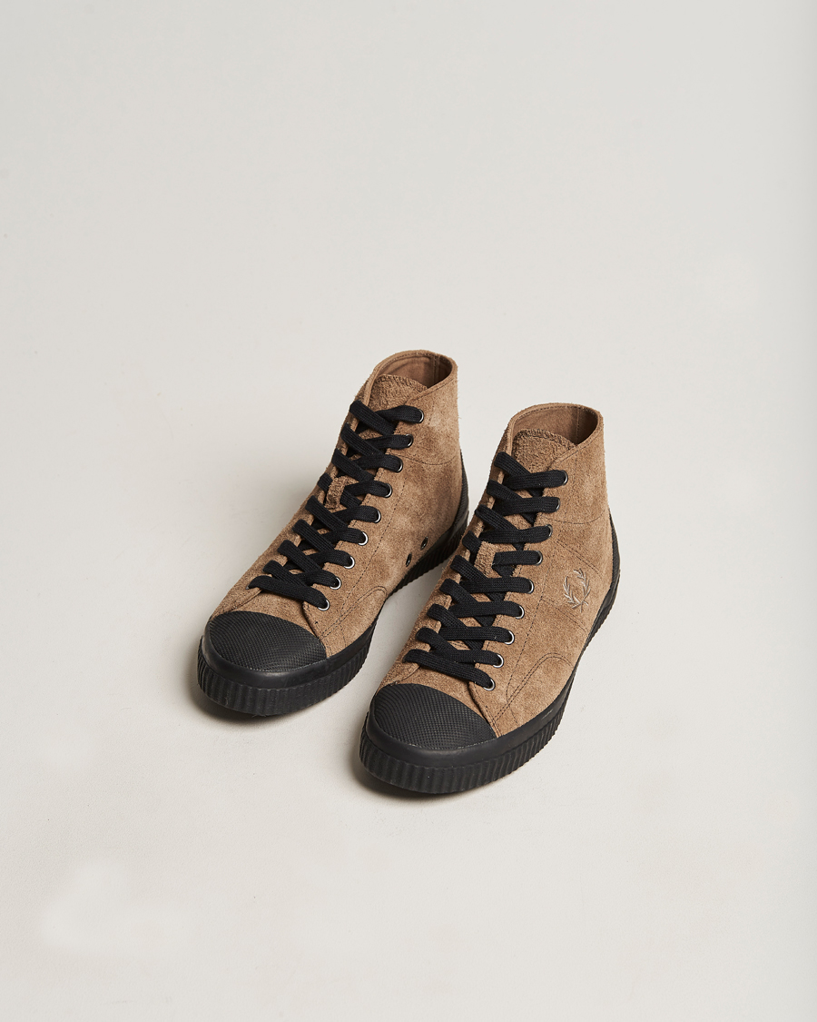 Hombres | Fred Perry Huges Mid Suede Sneaker Bark | Fred Perry | Huges Mid Suede Sneaker Bark