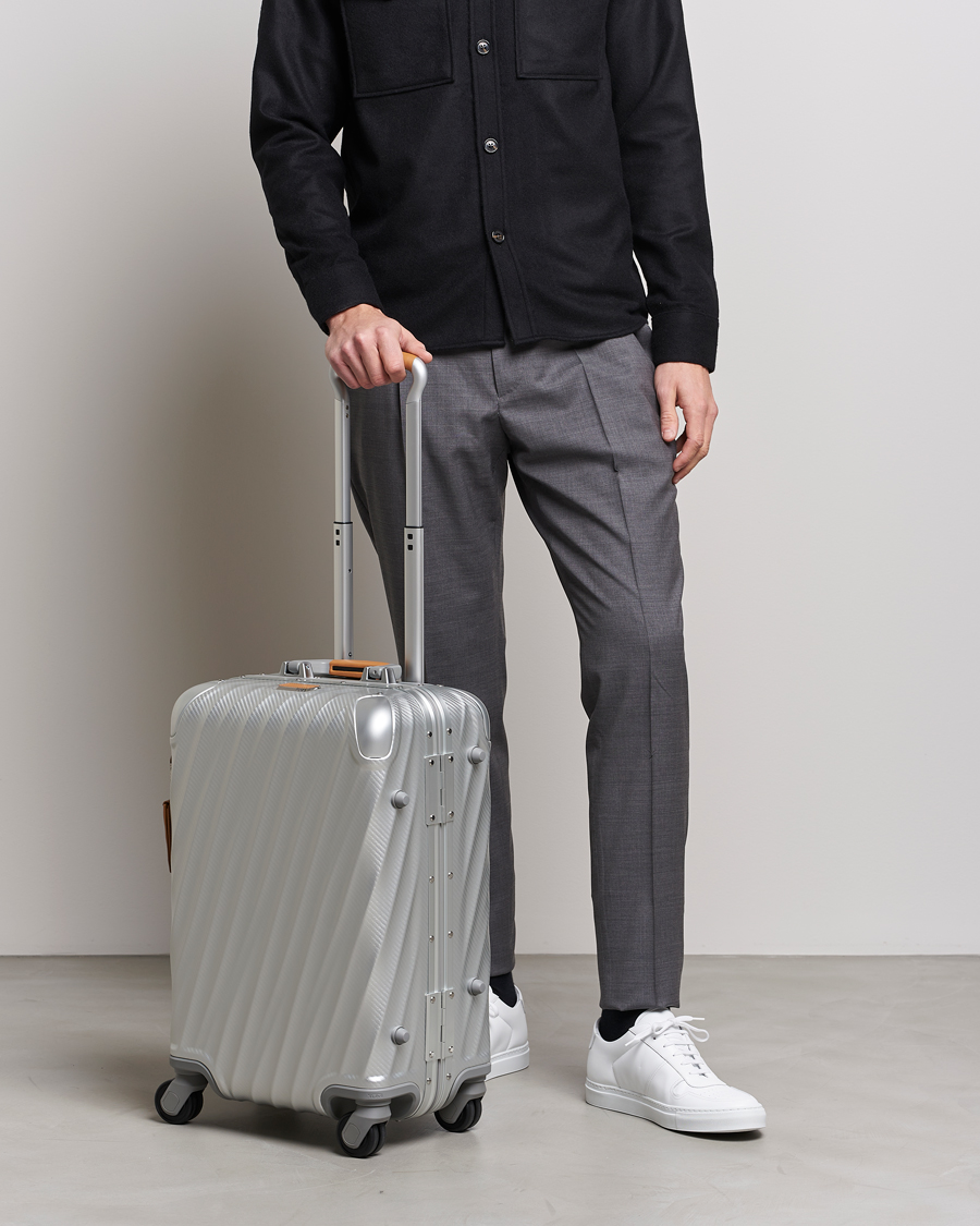 Hombres | Accesorios | TUMI | International Carry-on Aluminum Trolley Texture Silver
