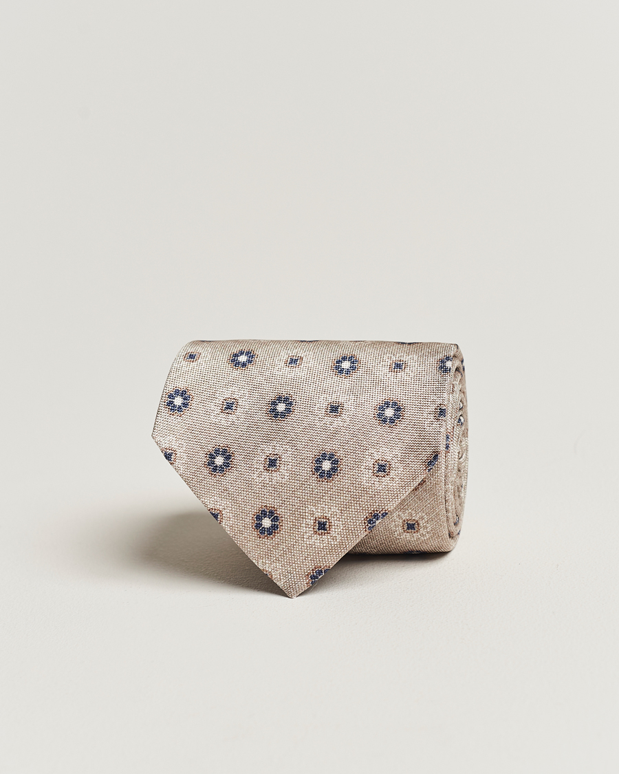 Hombres | Amanda Christensen Silk Oxford Printed Flower 8cm Tie Cream | Amanda Christensen | Silk Oxford Printed Flower 8cm Tie Cream