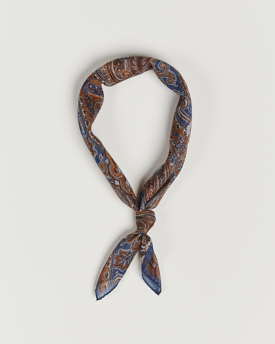 Hombres | Amanda Christensen Cotton Voilé Printed Large Paisley Bandana Navy | Amanda Christensen | Cotton Voilé Printed Large Paisley Bandana Navy