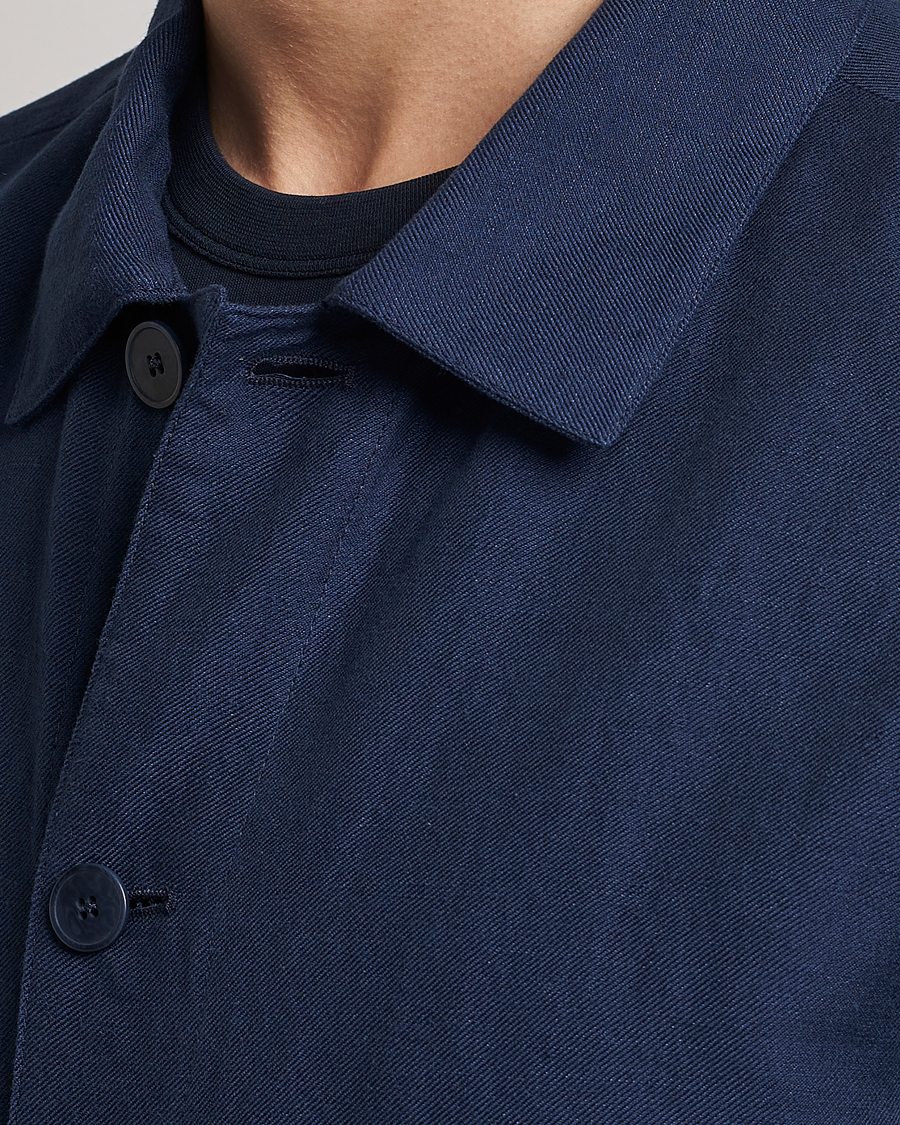 Hombres | Abrigos y chaquetas | A.P.C. | Kerlouan Linen Chore Jacket Navy