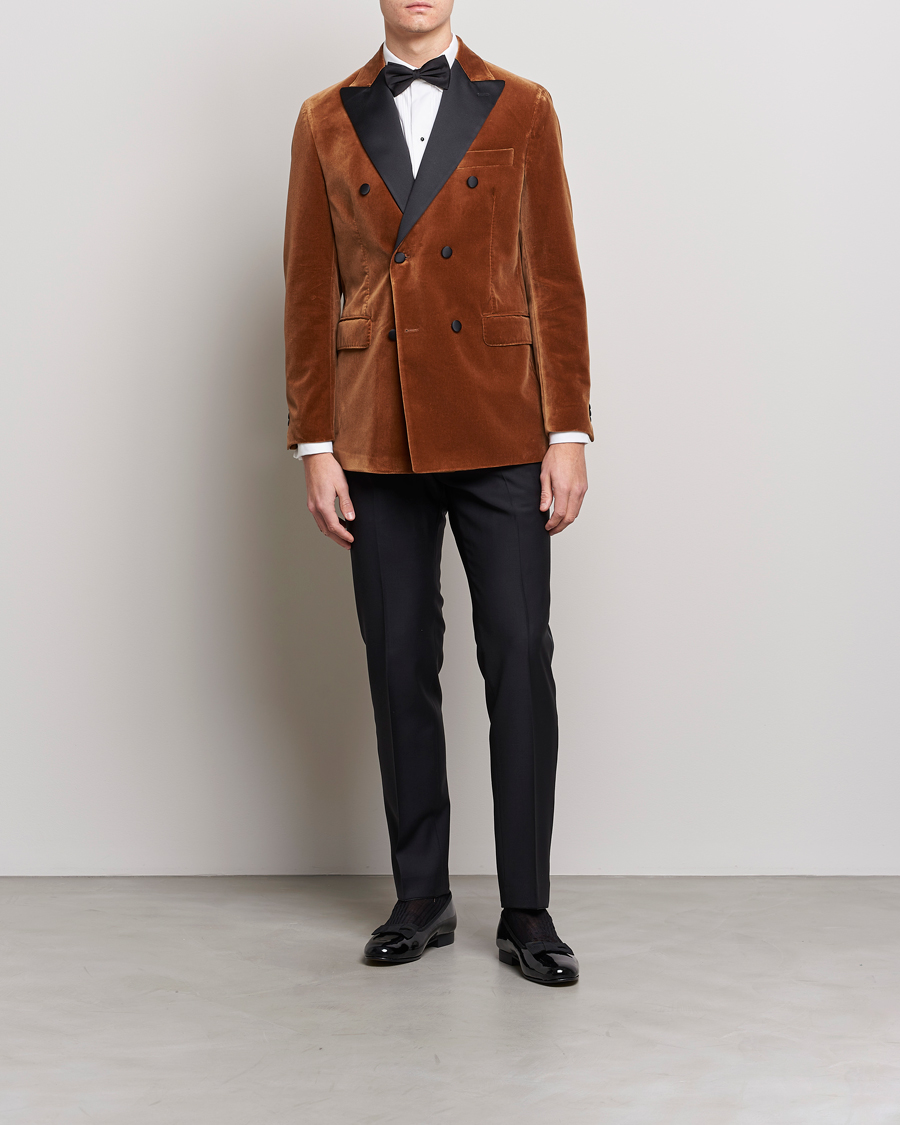 Hombres | Blazers | Oscar Jacobson | Farris Tuxedo Velvet DB Blazer Brown