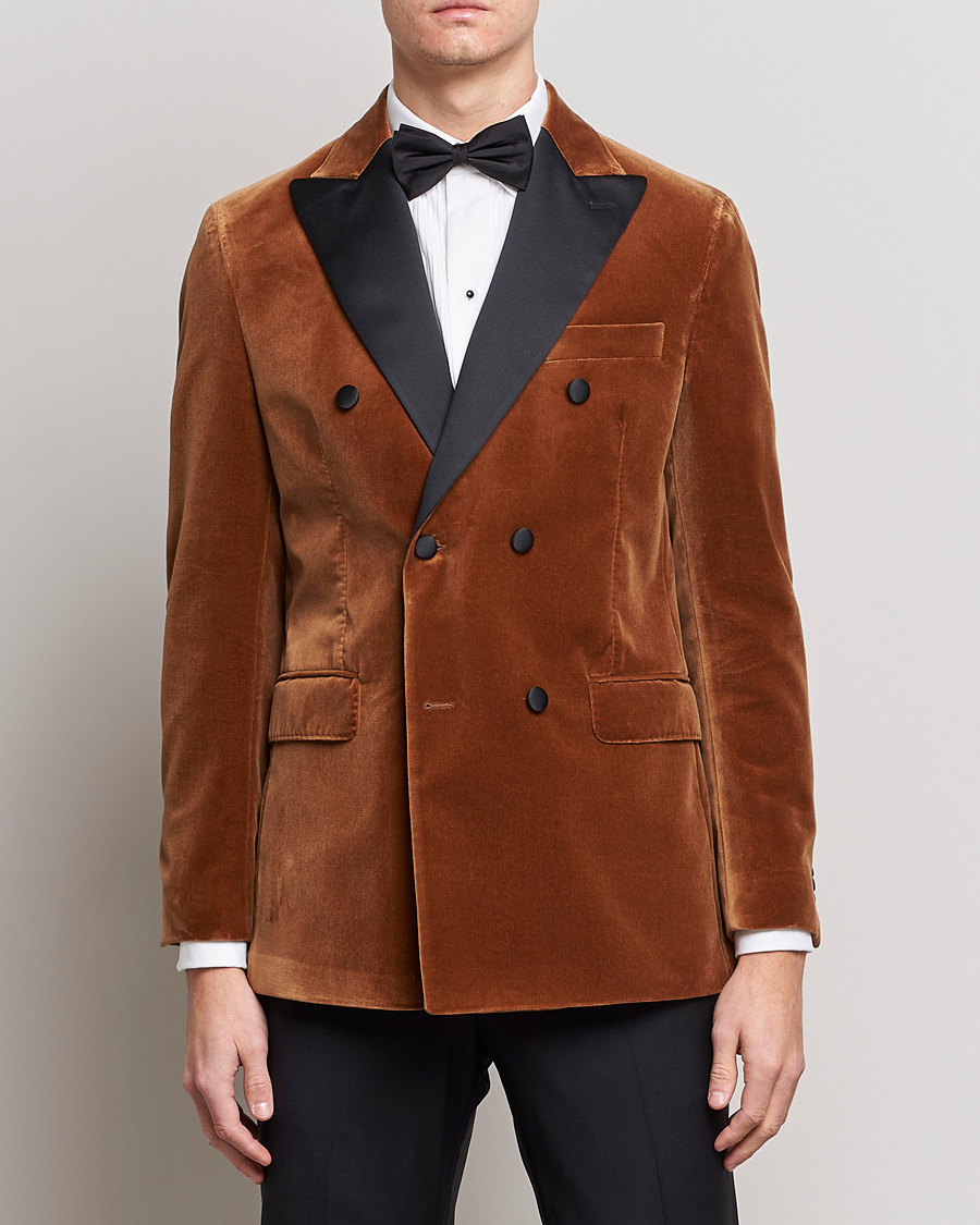 Hombres | Blazers | Oscar Jacobson | Farris Tuxedo Velvet DB Blazer Brown