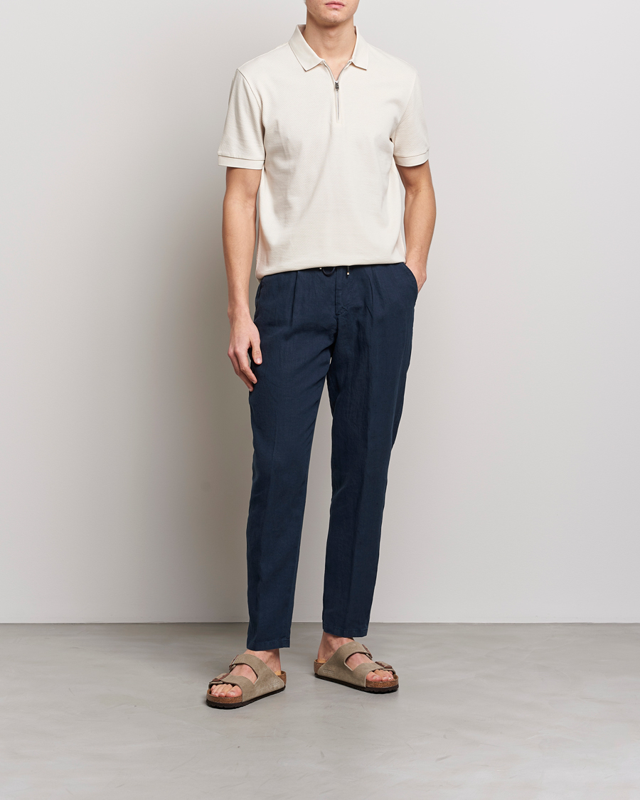 Hombres | Pantalones | BOSS BLACK | Genius Pleated Linen Drawstring Trousers Dark Blue