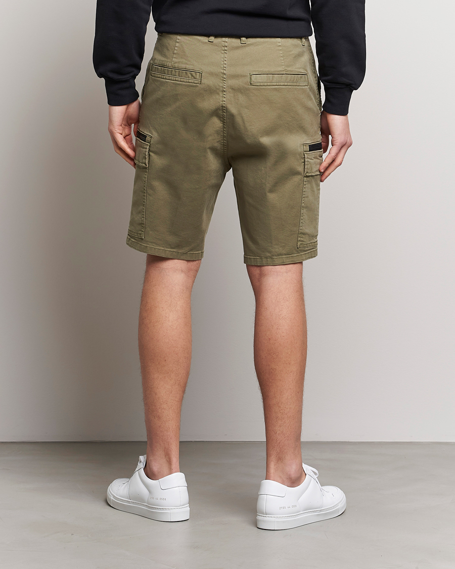 Hombres | Pantalones cortos | HUGO | Johny Cargo Shorts Open Green