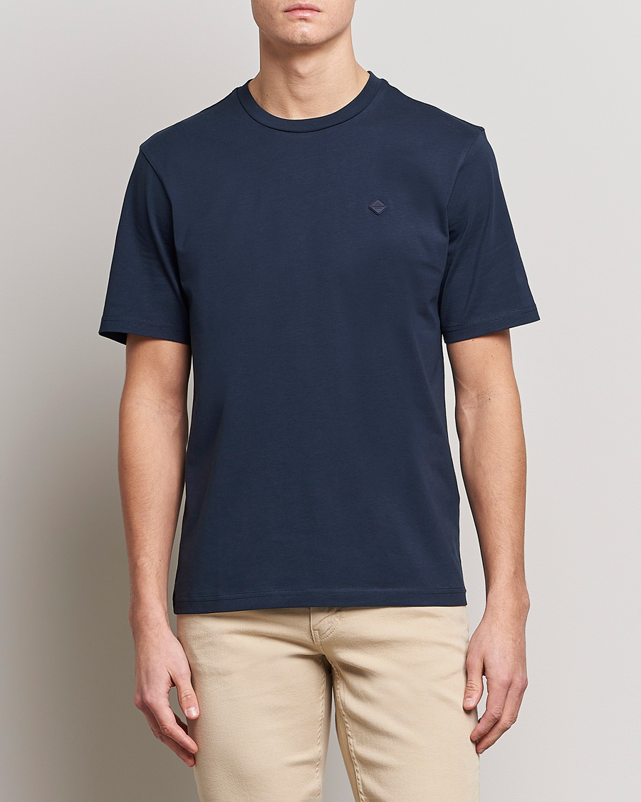 Hombres | Camisetas | J.Lindeberg | Dale Organic Cotton Patch T-Shirt Navy