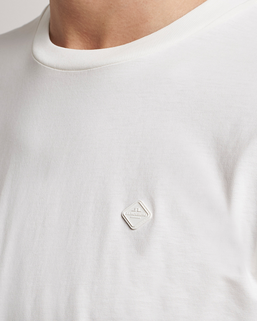 Hombres | Camisetas | J.Lindeberg | Dale Organic Cotton Patch T-Shirt Cloud White