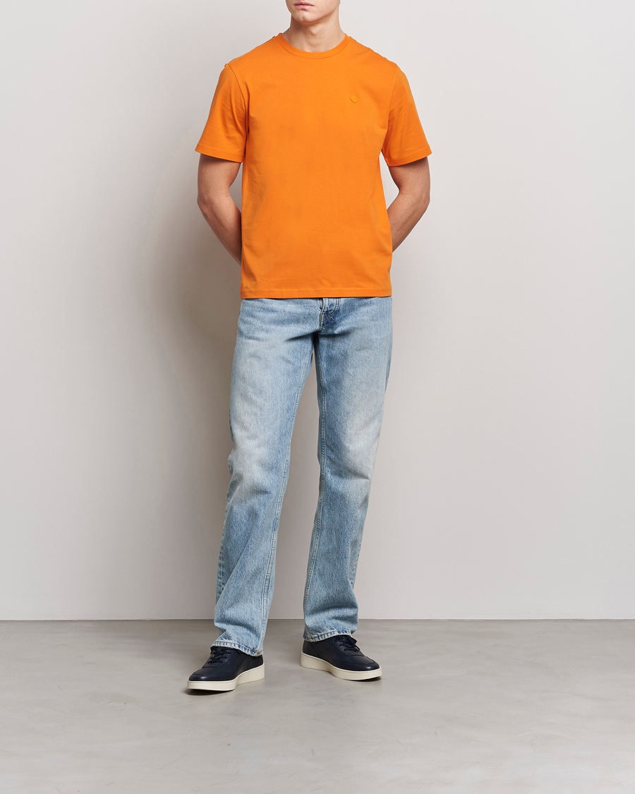 Hombres | Camisetas | J.Lindeberg | Dale Organic Cotton Patch T-Shirt Russet Orange