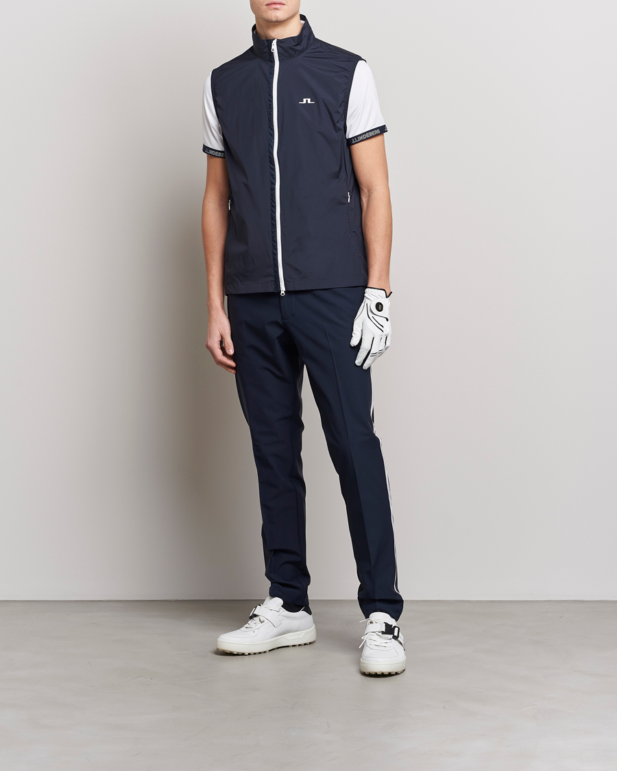 Hombres | Chalecos | J.Lindeberg | Ash Light Packable Vest Navy