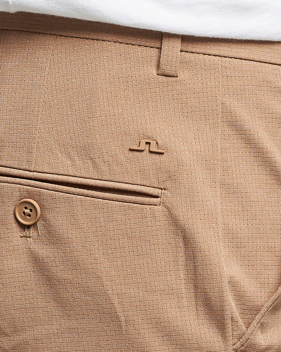Hombres | Pantalones cortos | J.Lindeberg | Vent Golf Shorts Tiger Brown