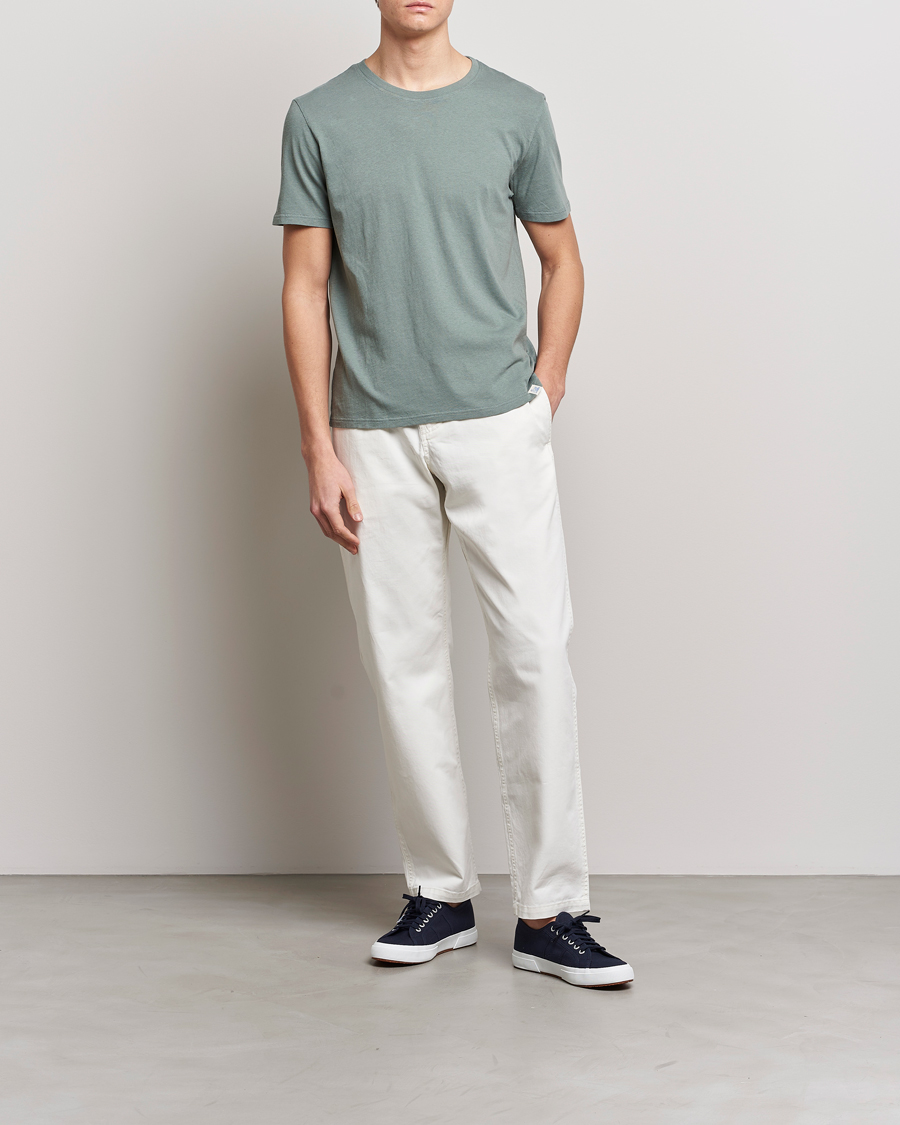 Hombres | Camisetas | Merz b. Schwanen | Organic Cotton Washed Crew Neck T-Shirt Green Stone