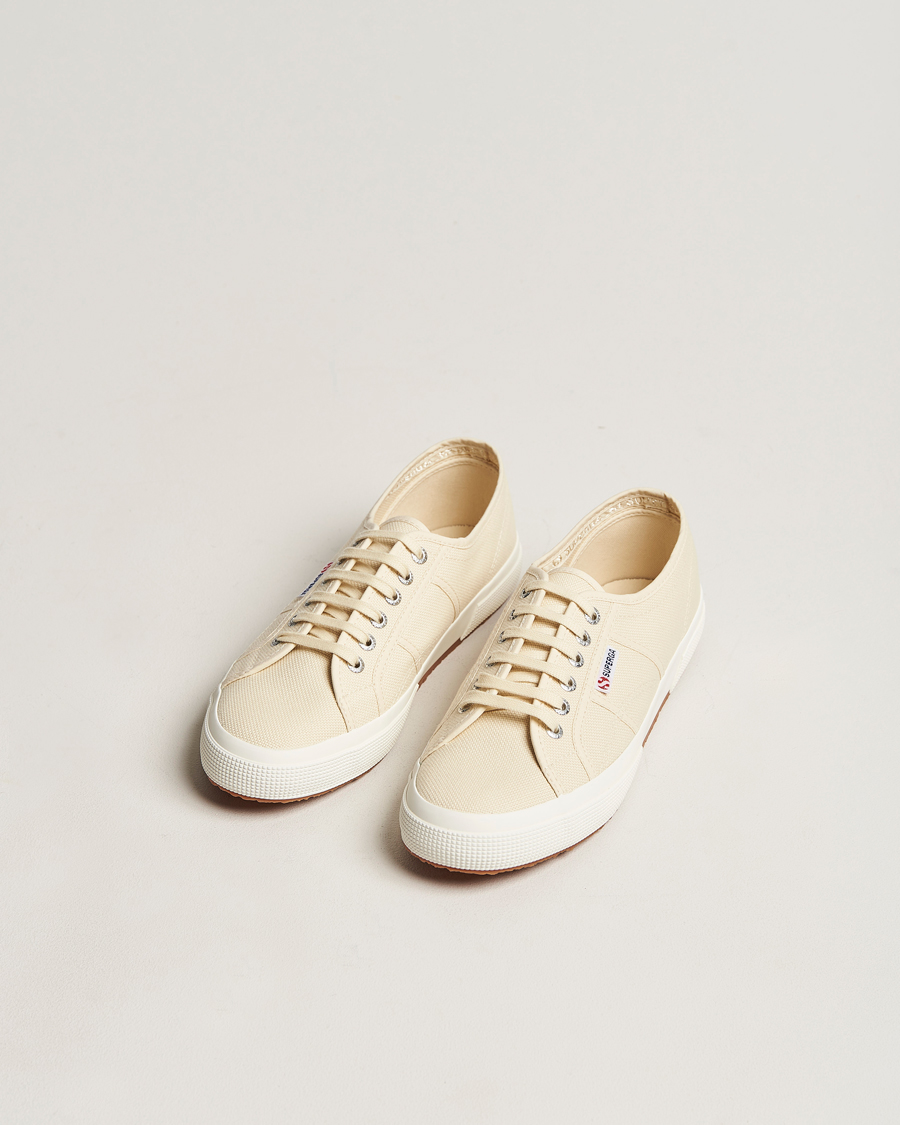 Hombres | Superga Canvas Sneaker Beige Eggshell | Superga | Canvas Sneaker Beige Eggshell