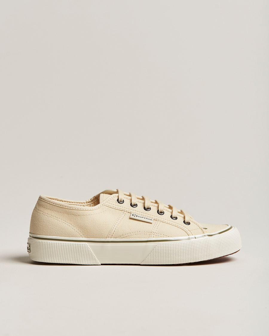 Hombres | Superga 2490 Bold Canvas Snearkers Beige Eggshell | Superga | 2490 Bold Canvas Snearkers Beige Eggshell