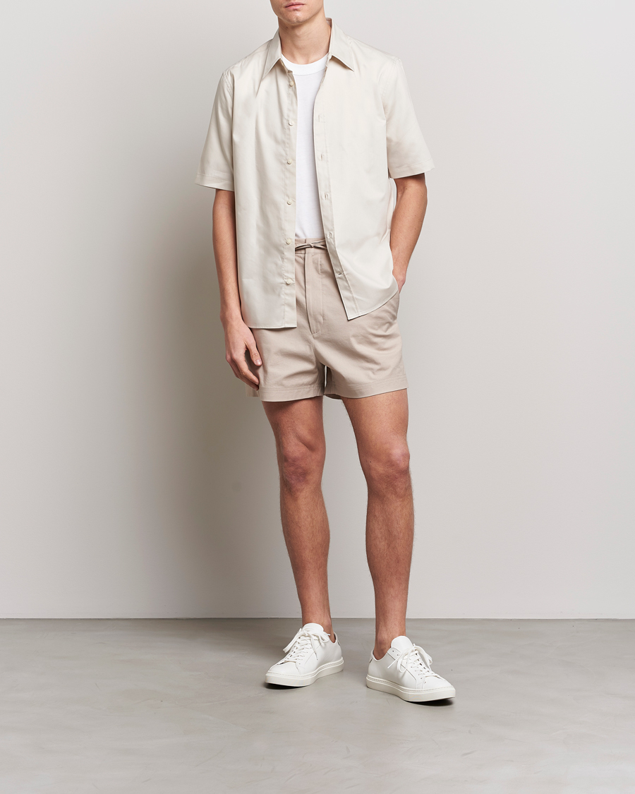 Hombres | Pantalones cortos | Tiger of Sweden | Birch Linen Shorts Cream Sand